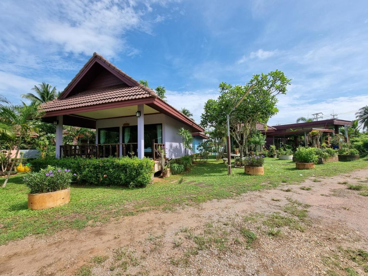 Pawarisa Resort Pathio Ngoại thất bức ảnh