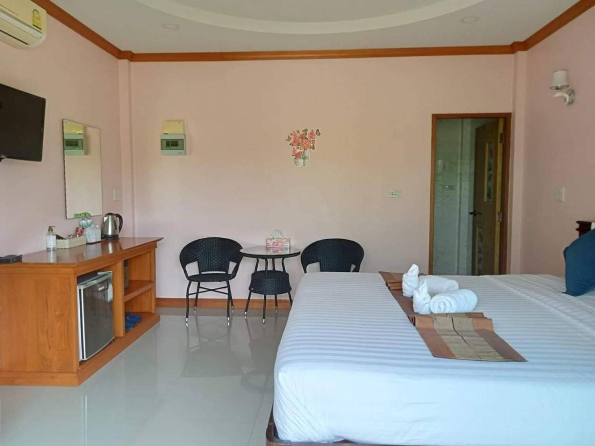 Pawarisa Resort Pathio Ngoại thất bức ảnh