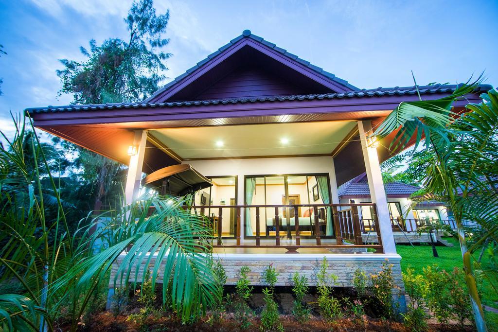 Pawarisa Resort Pathio Ngoại thất bức ảnh